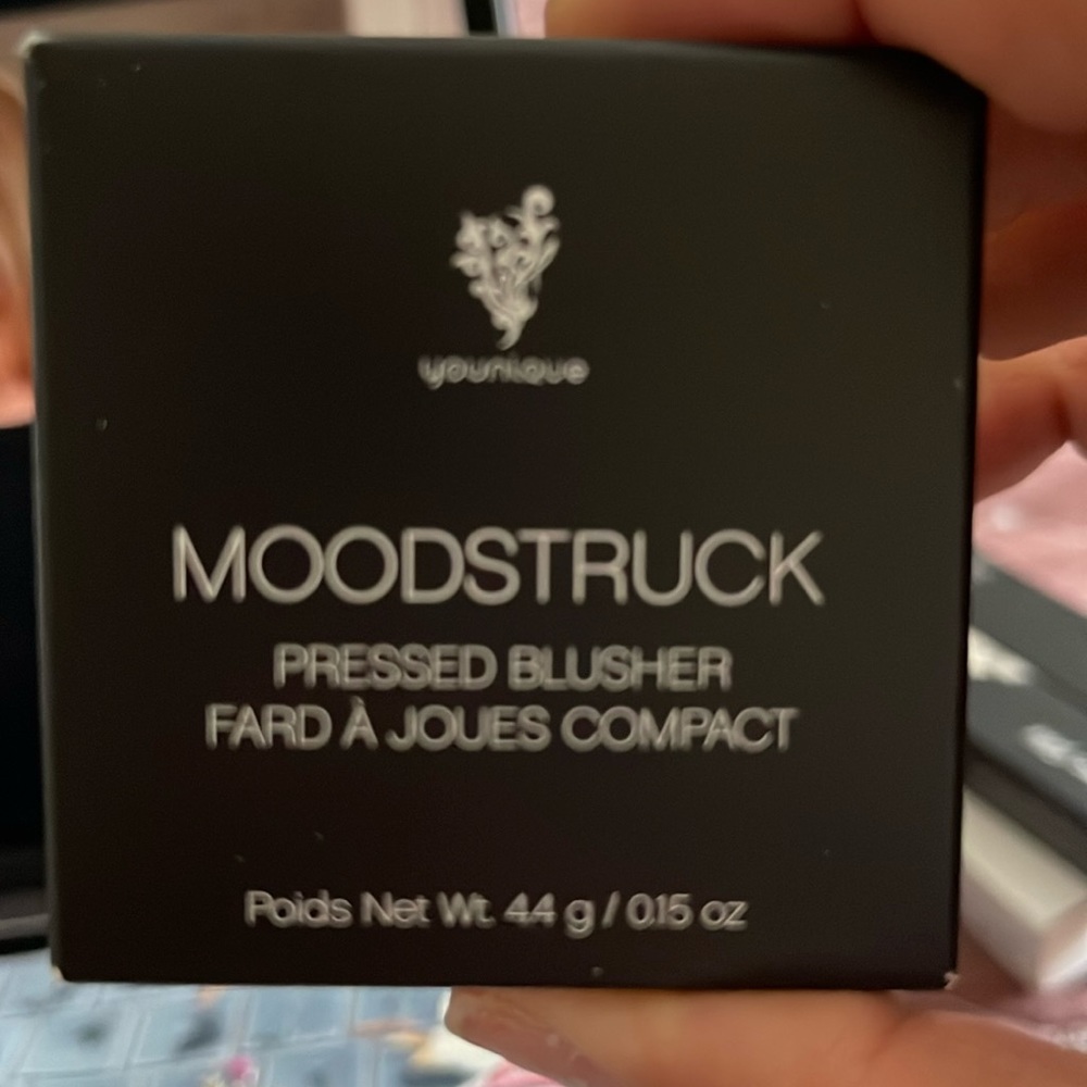 Younique MOODSTRUCK pressed blusher - Sisterly